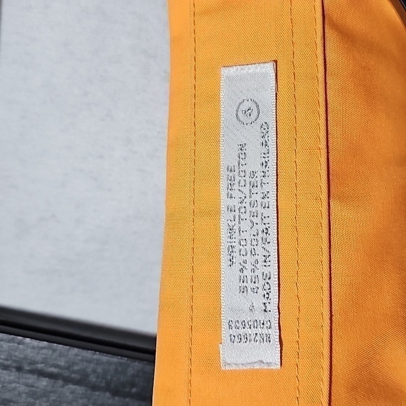 Foxcroft Wrinkle Free Classic Fit Orange Blouse Button Shirt Size 4‎ - Picture 3 of 4